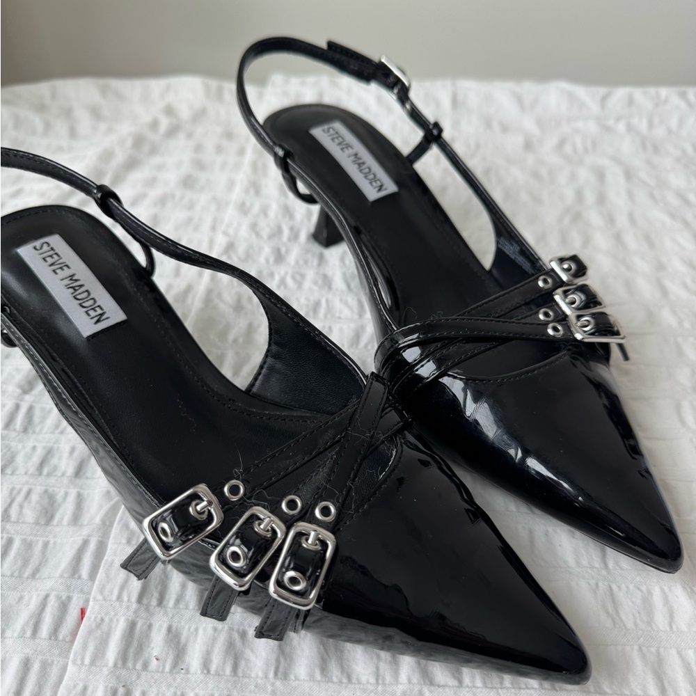 Steve Madden Loca Kitten Heels BLACK 7 Chic & edgy!